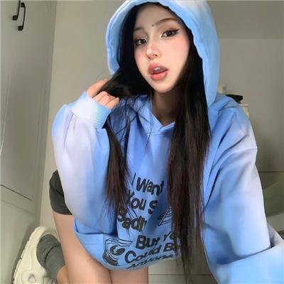 下午一点的她
